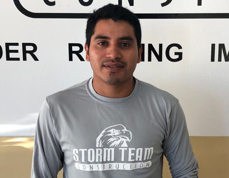 Roberto-Sales-Roofing-Crew